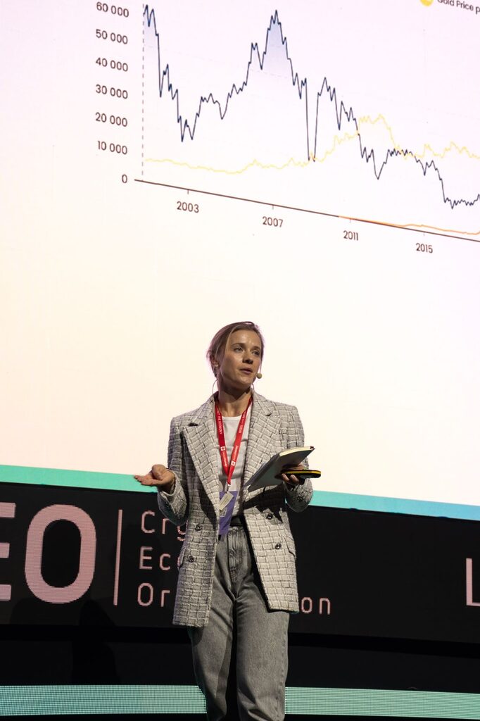 iSun AG CEO Ieva Trinkūnaitė speaking at Web3 Summit Vilnius 2023.