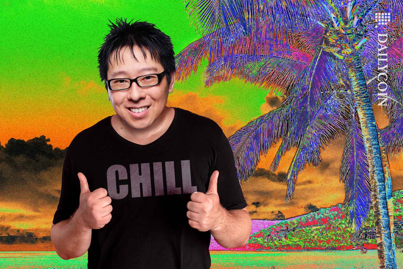 Samson Mow wearing a "CHILL" T-shirt and giving thumbs up.