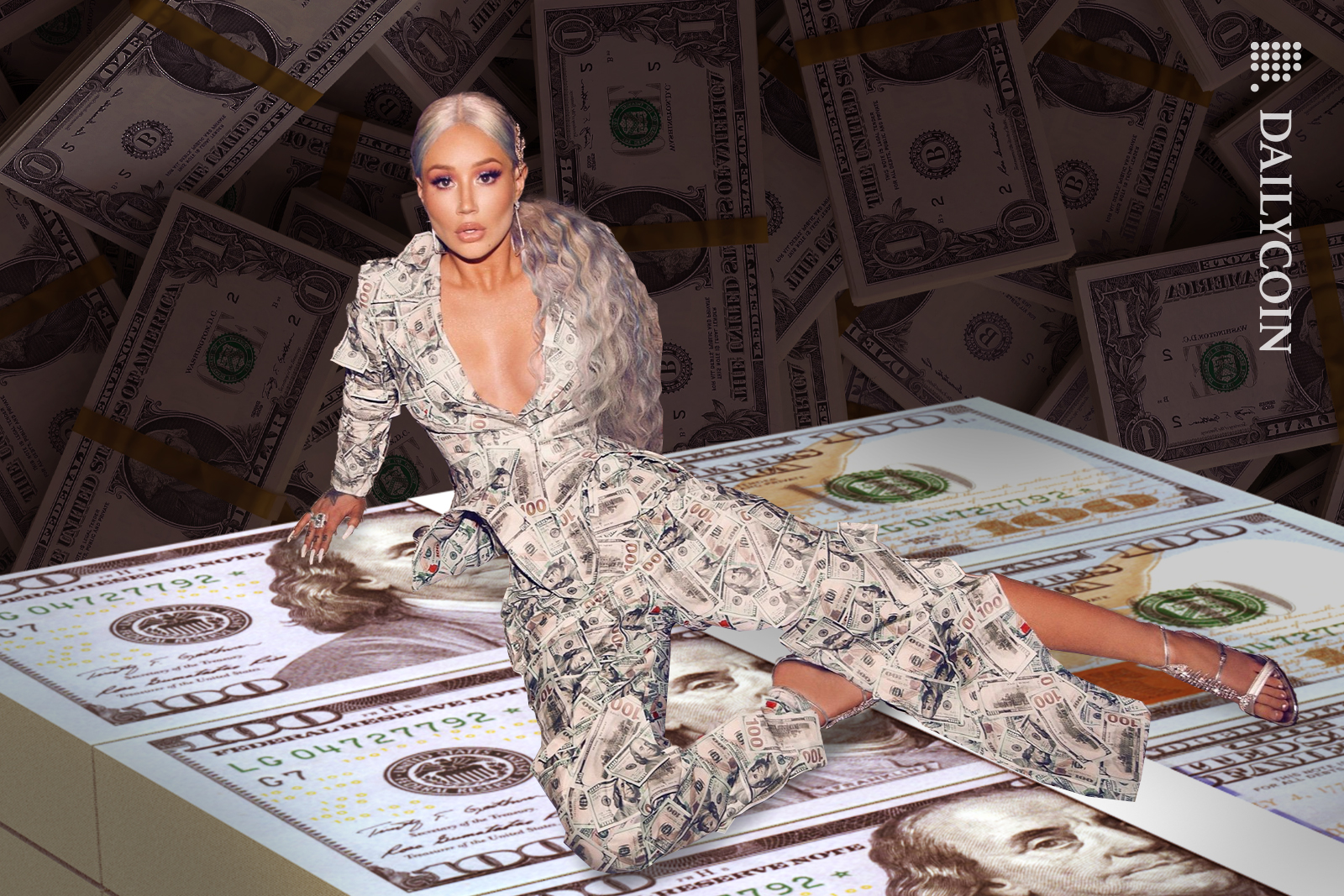 Iggy Azalea is surrounded by piles of money.